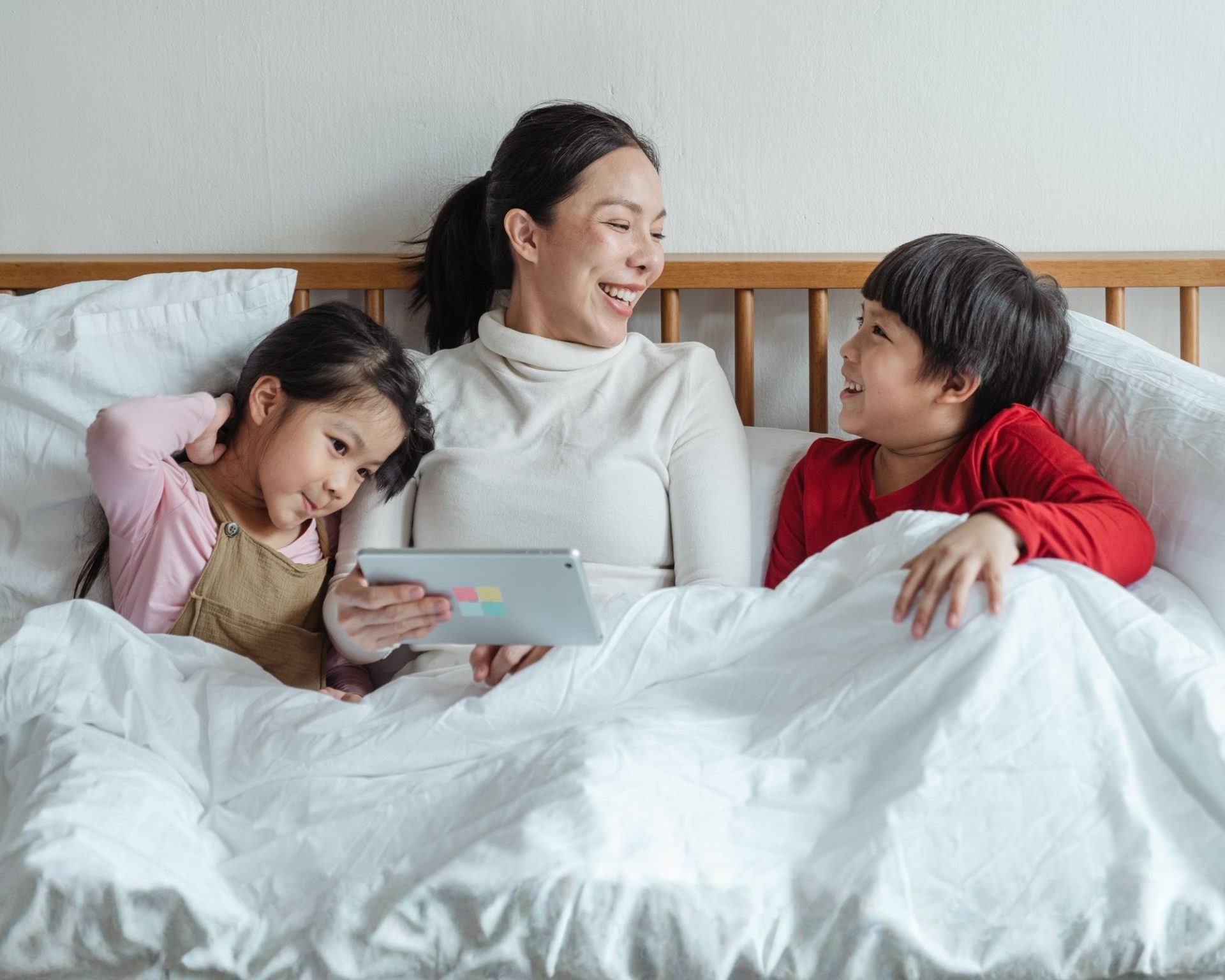 Helping siblings understand and support each other